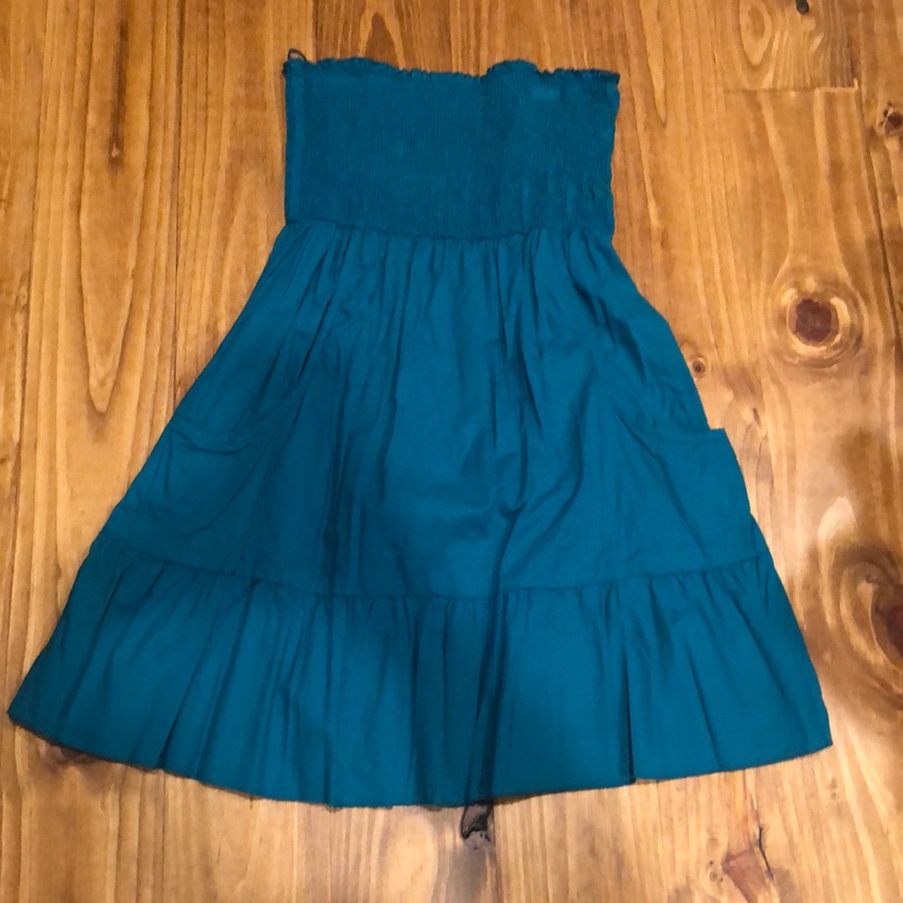 Strapless dress